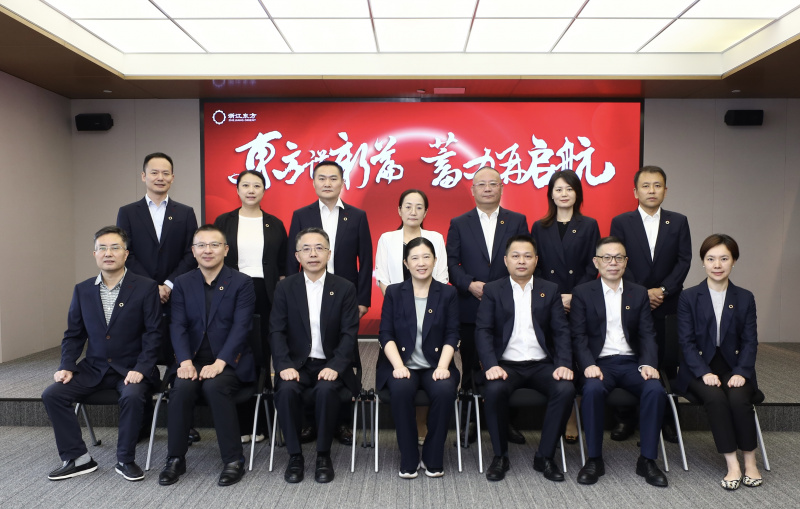 동양의 토토 검증 장, 힘을 얻고 힘을 얻고 다시 항해를 시작한 Zhejiang Oriental은 이사회 및 감독자의 변경을 성공적으로 완료했습니다.